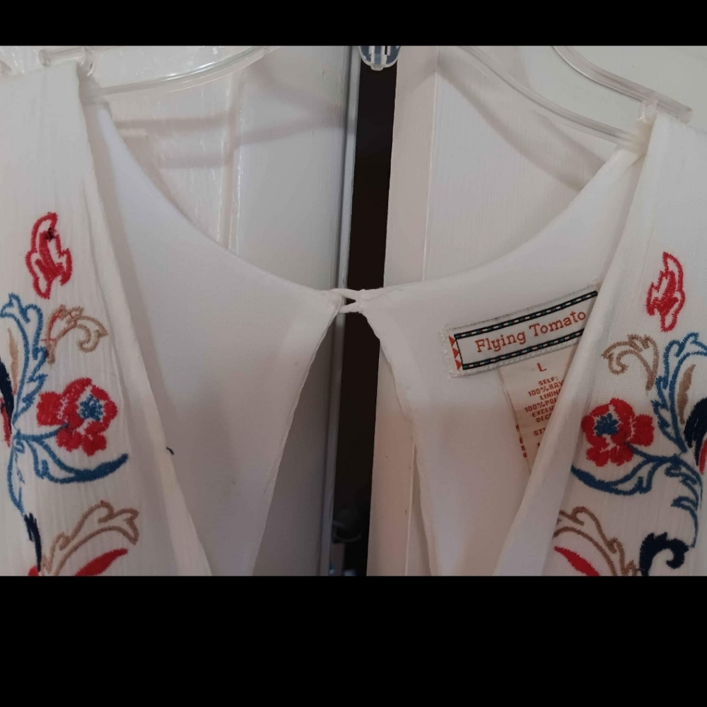 Maxi - Picture 6 of 8